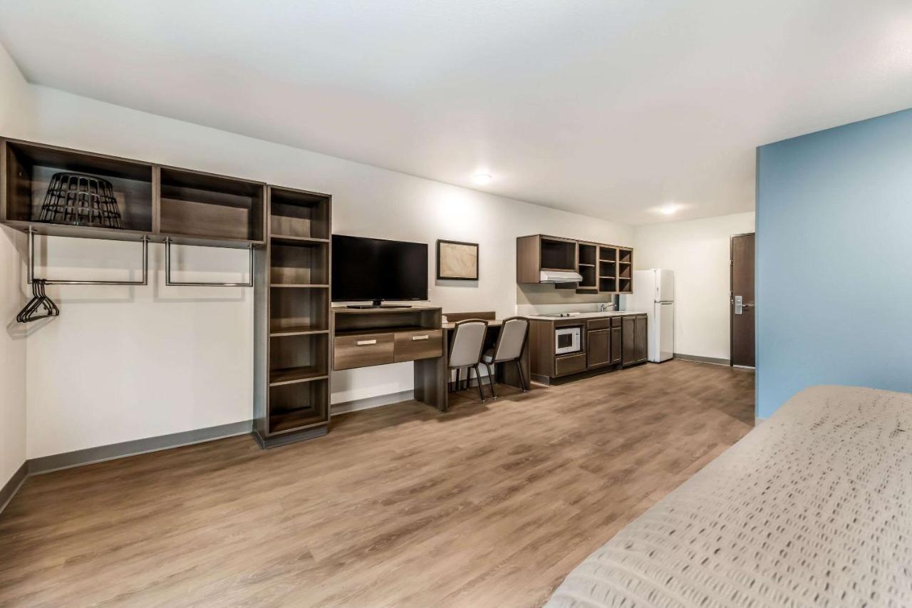 Woodspring Suites Charlotte - University Research Park Kültér fotó
