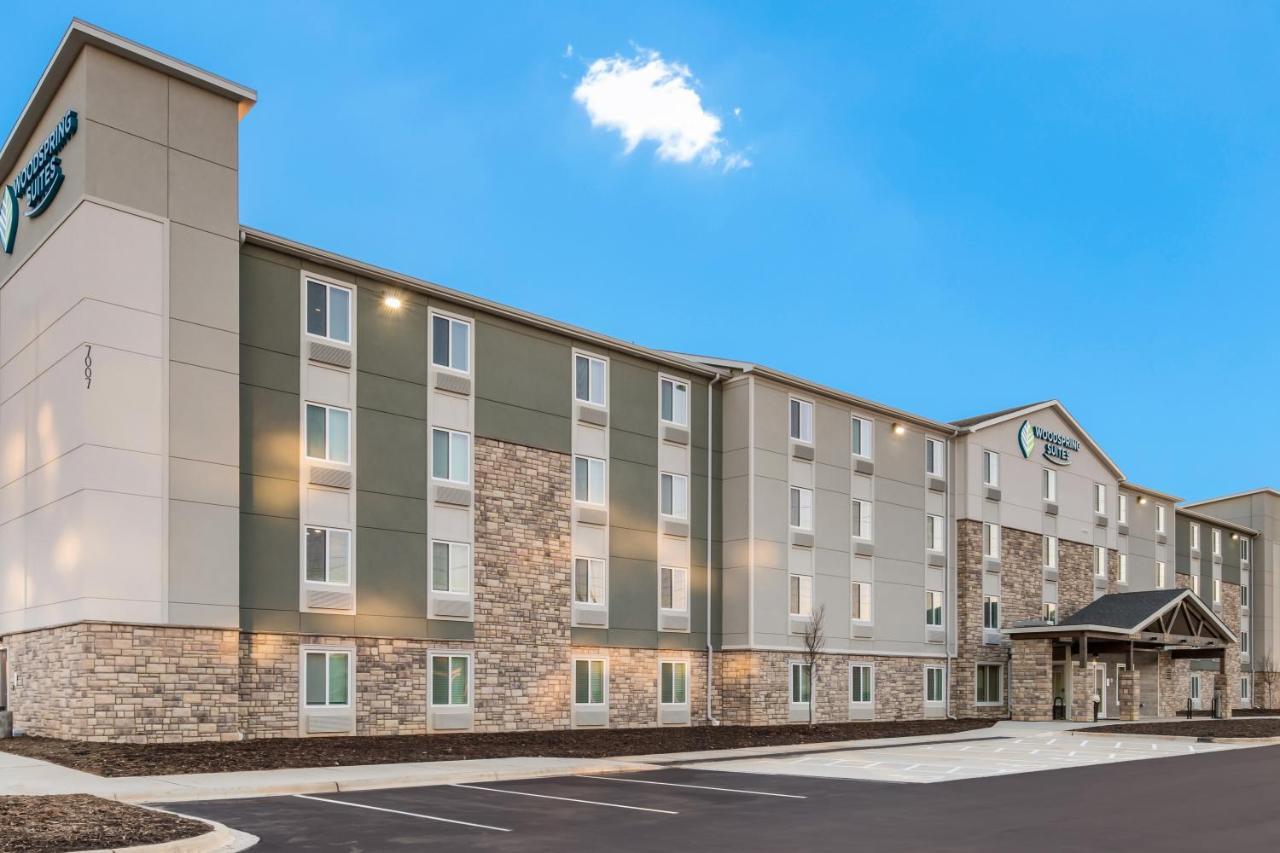 Woodspring Suites Charlotte - University Research Park Kültér fotó